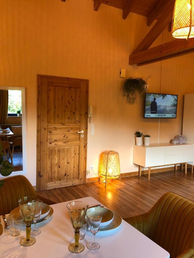 Ferienwohnungen Park Cafe Am Kurpark Бернкастел-Кюс Екстериор снимка