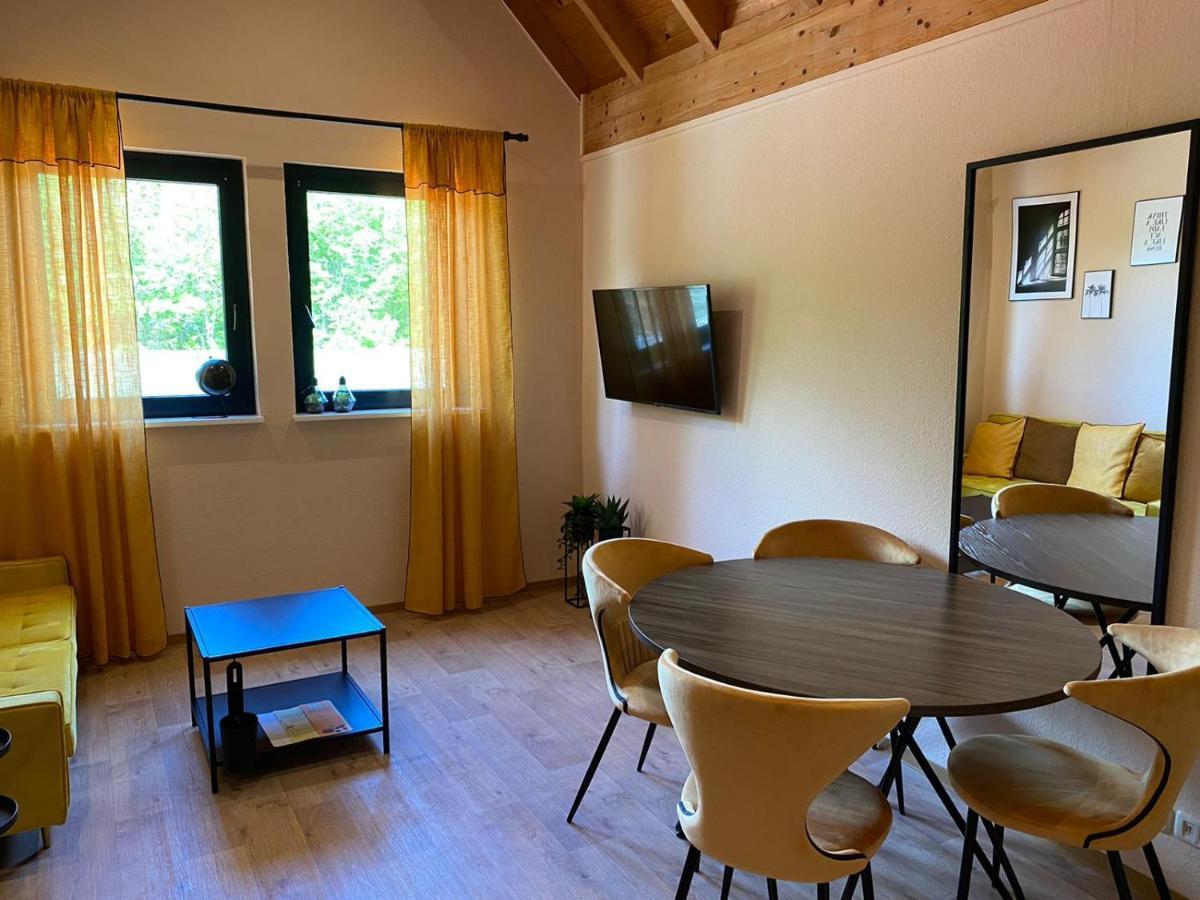 Ferienwohnungen Park Cafe Am Kurpark Бернкастел-Кюс Екстериор снимка