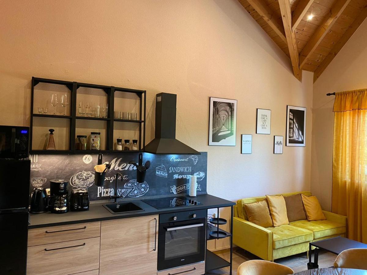 Ferienwohnungen Park Cafe Am Kurpark Бернкастел-Кюс Екстериор снимка