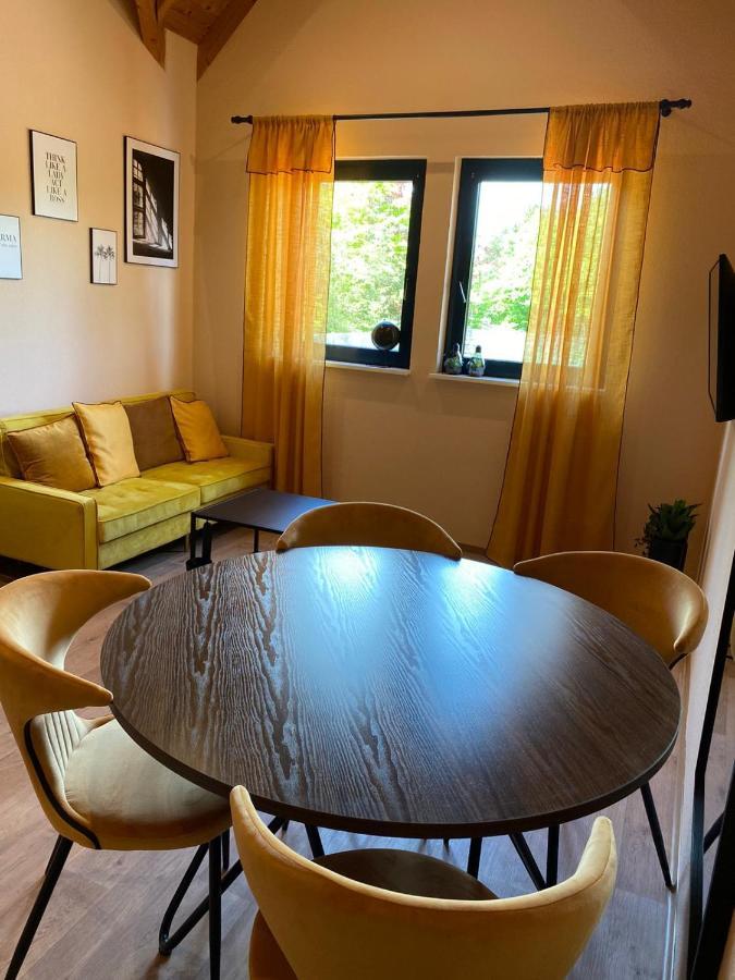 Ferienwohnungen Park Cafe Am Kurpark Бернкастел-Кюс Екстериор снимка